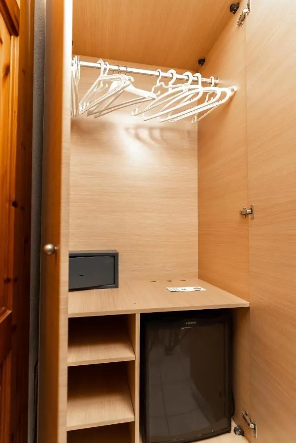 **  Xenios Zeus Hotel Nikiti  Grécia
